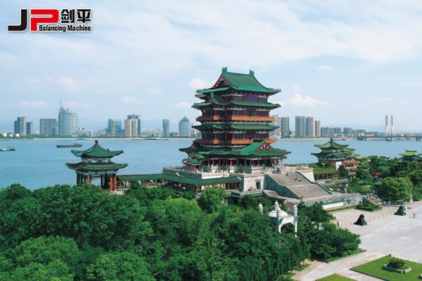 匡廬奇秀甲天下，劍平平衡機(jī)美名揚(yáng)